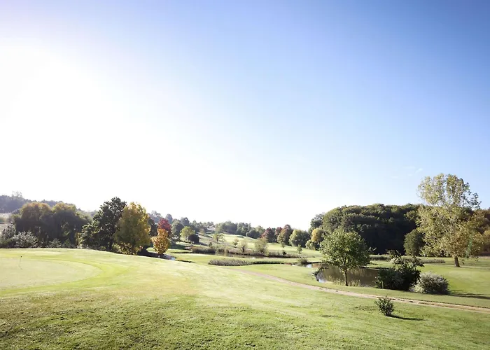 Mercure Luxembourg Kikuoka Golf & 4* Canach