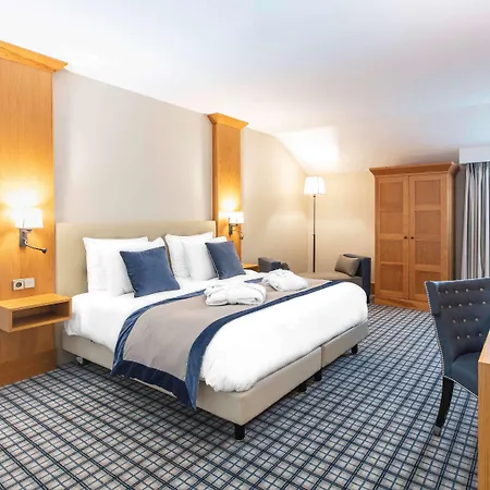 Hotel Mercure Luxembourg Kikuoka Golf & Canach