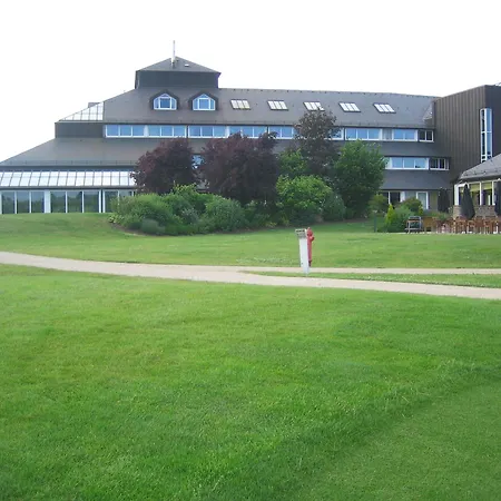 Hotel Mercure Luxembourg Kikuoka Golf&spa 4*