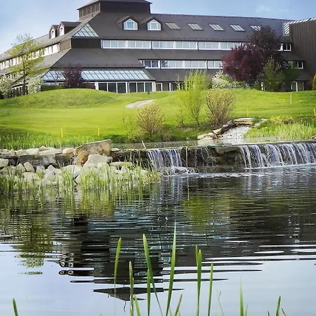 Mercure Luxembourg Kikuoka Golf & Szálloda
