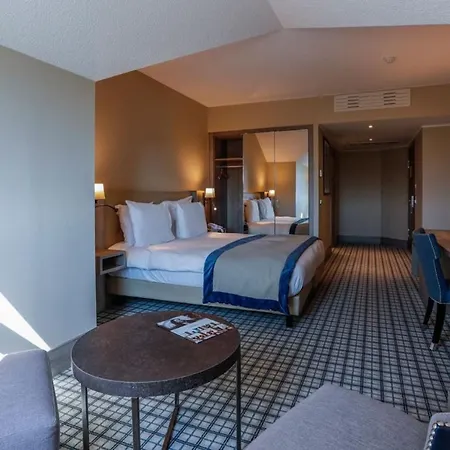 Mercure Luxembourg Kikuoka Golf & Hotel