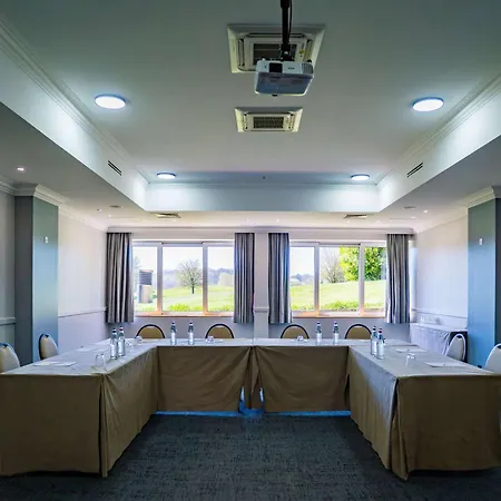 Mercure Luxembourg Kikuoka Golf & Hotel Canach