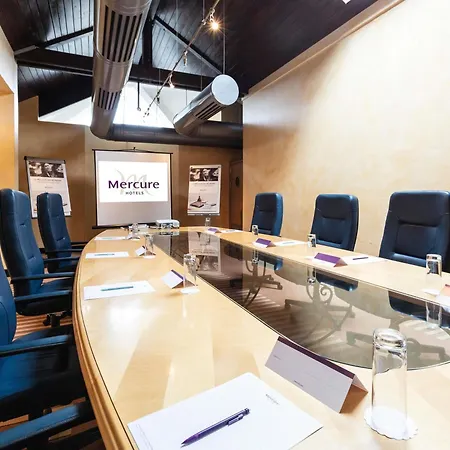 Mercure Luxembourg Kikuoka Golf & Канач