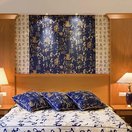 호텔 Mercure Luxembourg Kikuoka Golf & 4*