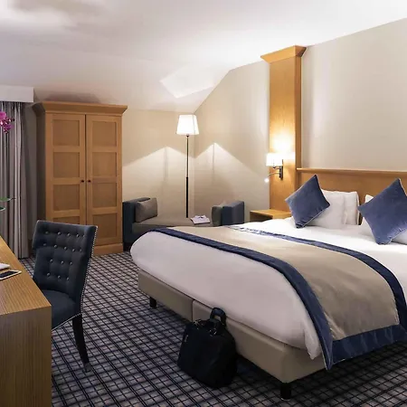 Mercure Luxembourg Kikuoka Golf & 호텔