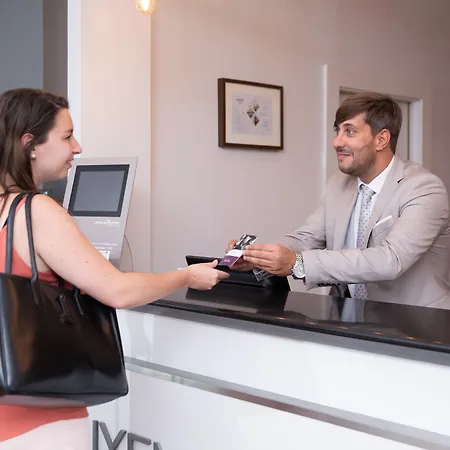 Mercure Luxembourg Kikuoka Golf & Отель Канач