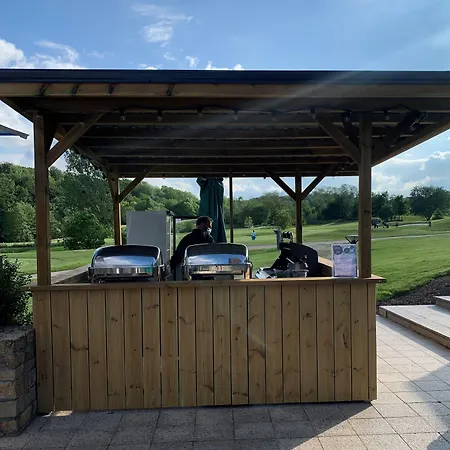 Mercure Luxembourg Kikuoka Golf & Szálloda