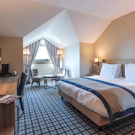 Mercure Luxembourg Kikuoka Golf & 호텔 Canach