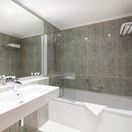 Mercure Luxembourg Kikuoka Golf & Hotel 4*