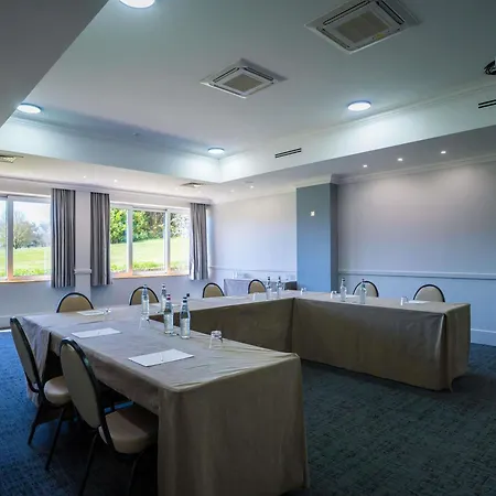 Mercure Luxembourg Kikuoka Golf & 4* Canach