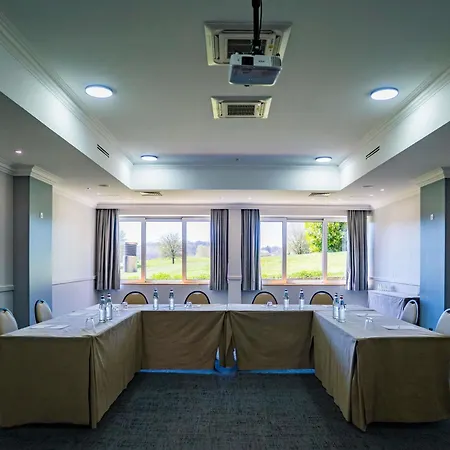 Hotel Mercure Luxembourg Kikuoka Golf&spa 4*