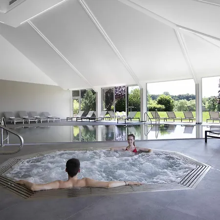 Mercure Luxembourg Kikuoka Golf & ホテル カナッシュ
