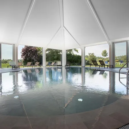 Hotell Mercure Luxembourg Kikuoka Golf & Canach