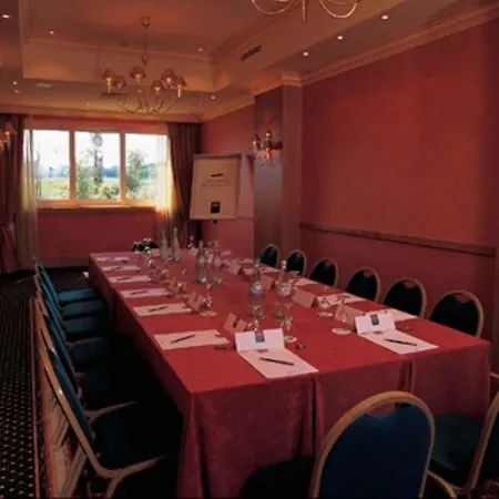 Hotell Mercure Luxembourg Kikuoka Golf & Canach