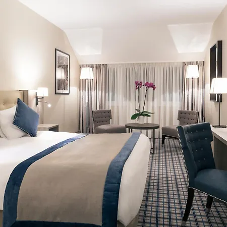 Mercure Luxembourg Kikuoka Golf & 호텔