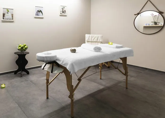 Mercure Luxembourg Kikuoka Golf & Hotel