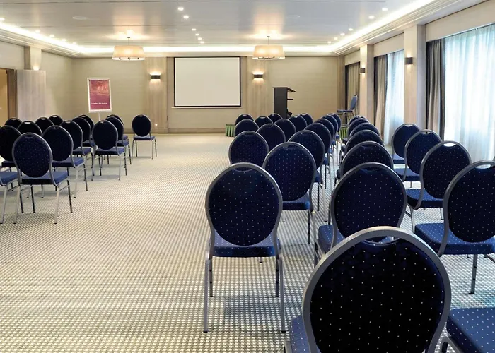 Hotel Mercure Luxembourg Kikuoka Golf&spa