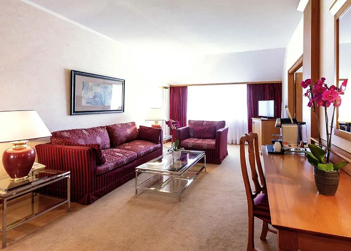 Hotell Mercure Luxembourg Kikuoka Golf & Canach