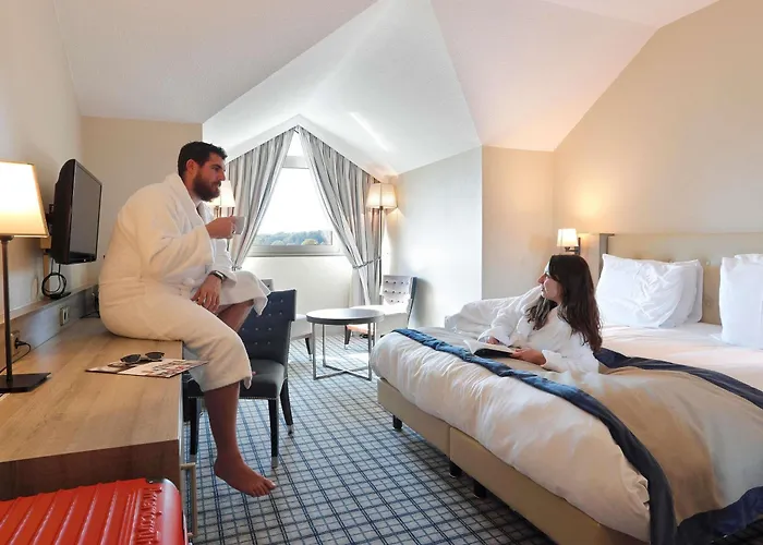 Mercure Luxembourg Kikuoka Golf & 4*