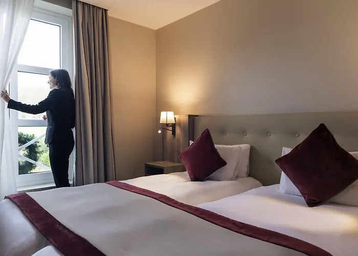 Mercure Luxembourg Kikuoka Golf & Hotell 4*