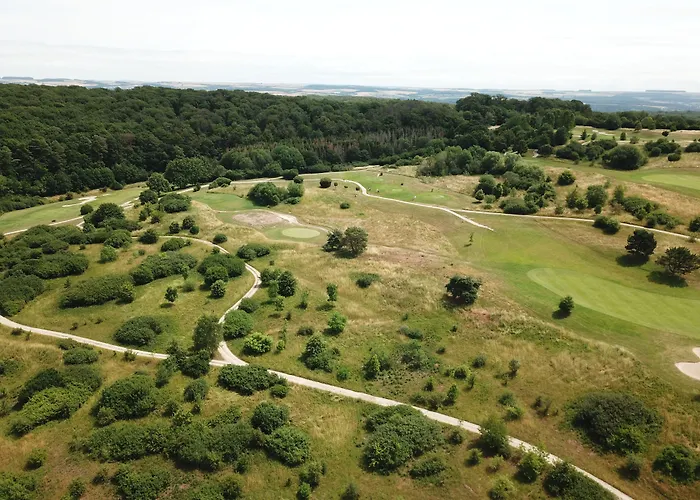 Mercure Luxembourg Kikuoka Golf & Hotell Canach