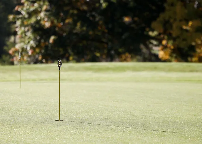 Hotell Mercure Luxembourg Kikuoka Golf & 4*