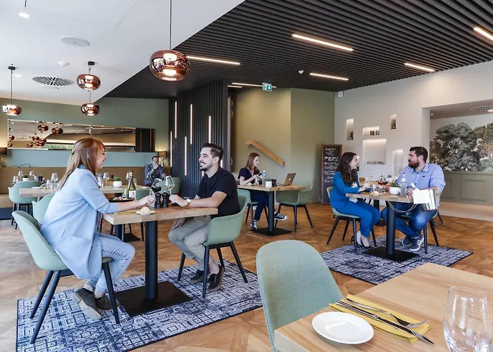 Hotel Mercure Luxembourg Kikuoka Golf &