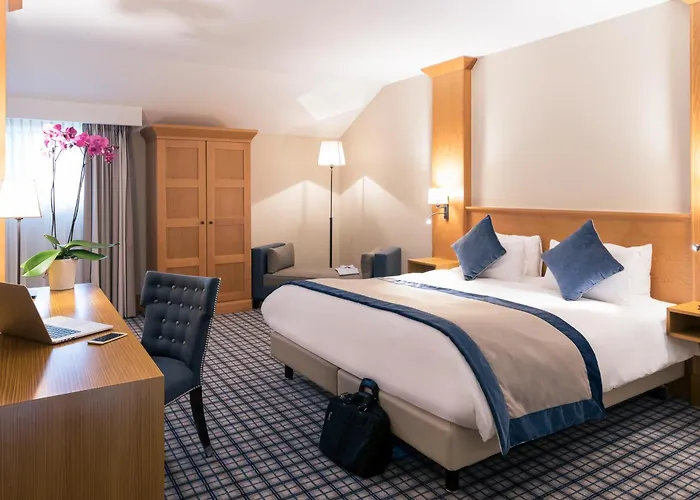 Hotell Mercure Luxembourg Kikuoka Golf & Canach